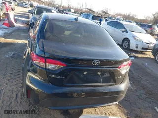 2021 Toyota Corolla LE with VIN 5YFEPMAE0MP182796, listed as a IAAI auction lot 41293761 with 99,193 mi miles. Bid and sale history available at carsss.com. Image 16.