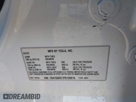 2023 Tesla Model Y Long Range with VIN 7SAYGDEE1PA128818, listed as a IAAI auction lot 41622062 with 19,089 mi miles. Bid and sale history available at carsss.com. Image 9.
