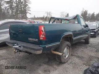1998 Chevrolet Silverado 1500 with VIN 1GCEK14R6WZ273561, listed as a IAAI auction lot 41472999 with 128,338 mi miles and . Bid and sale history available at DreamBid. Image 4.