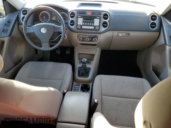 2010 Volkswagen Tiguan with VIN WVGCV7AX7AW530642, listed as a Copart auction lot 81717144 with 89,306 mi miles and Salvage Title. Bid and sale history available at DreamBid. Image 8.