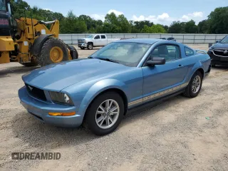 2005 Ford Mustang Deluxe with VIN 1ZVFT80N955192747, listed as a Copart auction lot 62454825 with 156,994 mi miles and Salvage title. Bid and sale history available at DreamBid. Image 1.
