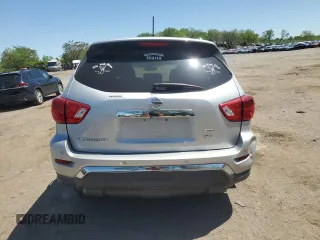 2018 Nissan Pathfinder SV z VIN 5N1DR2MMXJC662132, wystawiony jako Copart lot #54442685 z przebiegiem 81 141 mil mil oraz Szkoda całkowita • Salvage title. Historia ofert i sprzedaży dostępna na DreamBid. Obrazek 6.