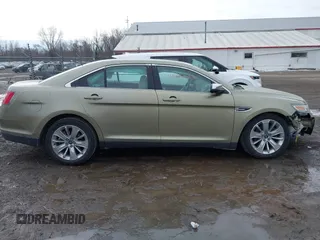 2012 Ford Taurus Limited z VIN 1FAHP2FW7CG128260, wystawiony jako IAAI lot #41640283 z przebiegiem 140 192 mil mil oraz . Historia ofert i sprzedaży dostępna na DreamBid. Obrazek 14.