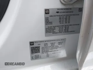 2022 GMC Sierra 1500 SLT z VIN 3GTU9DED4NG180418, wystawiony jako IAAI lot #41464247 z przebiegiem 38 780 mil mil oraz . Historia ofert i sprzedaży dostępna na DreamBid. Obrazek 9.