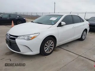 2015 Toyota Camry XLE with VIN 4T4BF1FK0FR515850, listed as a IAAI auction lot 41528908 with 93,091 mi miles. Bid and sale history available at carsss.com. Image 17.