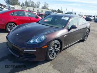 2015 Porsche Panamera 4 z VIN WP0AA2A76FL000746, wystawiony jako IAAI lot #41411279 z przebiegiem 37 496 mil mil oraz . Historia ofert i sprzedaży dostępna na DreamBid. Obrazek 2.