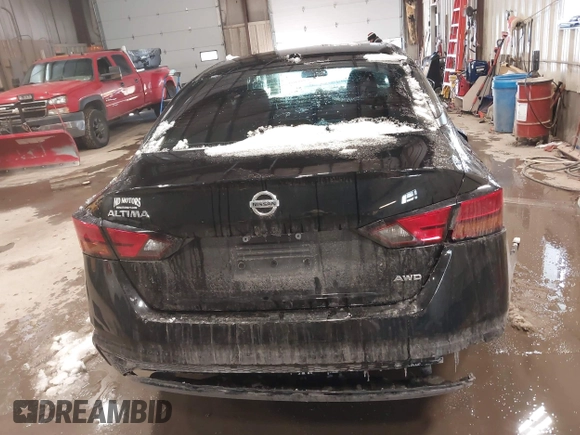 2020 Nissan Altima 2.5 S with VIN 1N4BL4BW7LC138619, listed as a IAAI auction lot 41512310 with 73,299 mi miles. Bid and sale history available at carsss.com. Image 16.