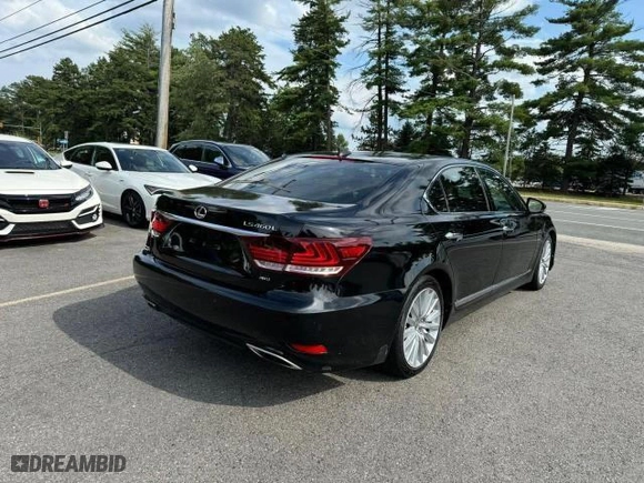 2014 Lexus LS 460 L with VIN JTHDL5EF0E5006716, listed as a Copart auction lot 80977554 with 231,024 mi miles and Clean Title. Bid and sale history available at carsss.com. Image 3.