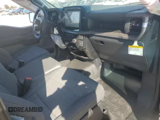 2024 Ford F-150 XL z VIN 1FTMF1KPXRKF31871, wystawiony jako Copart lot #87257844 z przebiegiem 38 mil mil oraz Szkoda całkowita • Salvage title. Historia ofert i sprzedaży dostępna na DreamBid. Obrazek 8.