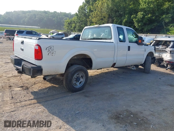 2012 Ford F-250 XL z VIN 1FT7X2B64CEC70511, wystawiony jako IAAI lot #42637624 z przebiegiem 252 372 mil mil oraz . Historia ofert i sprzedaży dostępna na DreamBid. Obrazek 4.