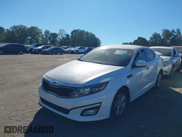 2015 Kia Optima LX with VIN 5XXGM4A72FG397031, listed as a IAAI auction lot 40628126 with 170,106 mi miles. Bid and sale history available at carsss.com. Image 2.