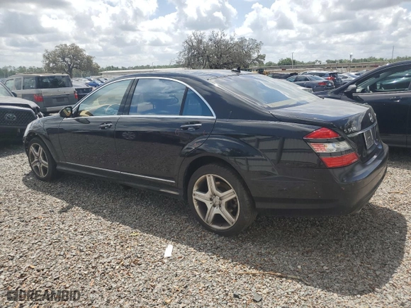 2009 Mercedes-Benz S-Class 5.5L V8 with VIN WDDNG86X39A267179, listed as a Copart auction lot 52216505 with 106,527 mi miles and Salvage Title. Bid and sale history available at carsss.com. Image 2.
