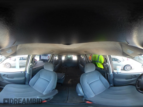 2005 Dodge Caravan SXT с VIN 2D4GP44L85R476597, выставлен на аукционе IAAI как лот 42667976 с пробегом 121 903 миль миль и . История ставок и продаж доступна на DreamBid. Изображение 18.