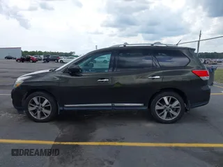 2016 Nissan Pathfinder Platinum with VIN 5N1AR2MM1GC601280, listed as a IAAI auction lot 42169483 with 179,332 mi miles. Bid and sale history available at carsss.com. Image 14.