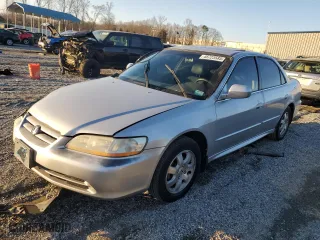 2002 Honda Accord Sdn EX with VIN 1HGCG56602A155146, listed as a Copart auction lot 48723585 with 196,190 mi miles and Salvage Title. Bid and sale history available at carsss.com. Image 1.