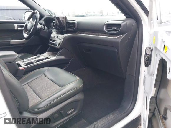 2022 Ford Explorer Timberline z VIN 1FMSK8JH8NGC38906, wystawiony jako IAAI lot #41620210 z przebiegiem 47 945 mil mil oraz . Historia ofert i sprzedaży dostępna na DreamBid. Obrazek 5.