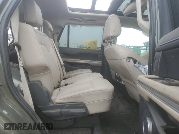 2024 Ford Expedition Limited z VIN 1FMJU2A85REA09135, wystawiony jako Copart lot #52790235 z przebiegiem 12 610 mil mil oraz Nie do naprawy • Non repairable. Historia ofert i sprzedaży dostępna na DreamBid. Obrazek 11.