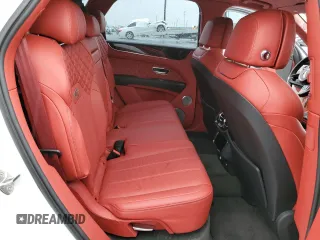 2021 Bentley Bentayga V8 z VIN SJAAM2ZV6MC035957, wystawiony jako Copart lot #76741673 z przebiegiem 14 683 mil mil oraz . Historia ofert i sprzedaży dostępna na DreamBid. Obrazek 11.