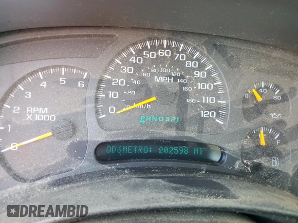 2004 GMC Sierra 1500 SLE z VIN 2GTEK19T741141547, wystawiony jako Copart lot #54749745 z przebiegiem 202 598 mil mil oraz Szkoda całkowita • Salvage title. Historia ofert i sprzedaży dostępna na DreamBid. Obrazek 9.