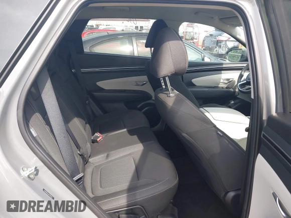2024 Hyundai Tucson SEL with VIN 5NMJB3DE6RH390623, listed as a IAAI auction lot 42174160 with 36,967 mi miles. Bid and sale history available at carsss.com. Image 8.