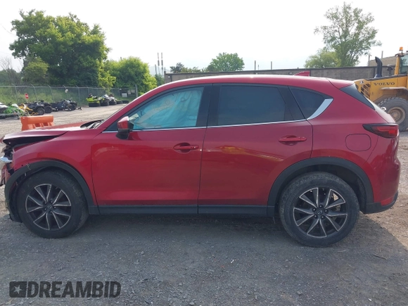 2018 Mazda CX-5 Grand Touring with VIN JM3KFBDM2J0448555, listed as a IAAI auction lot 42449282 with 65,770 mi miles and . Bid and sale history available at DreamBid. Image 15.