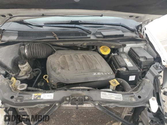 2015 Chrysler Town & Country LX with VIN 2C4RC1AG3FR675937, listed as a Copart auction lot 49652905 with 192,461 mi miles and Salvage Title. Bid and sale history available at carsss.com. Image 12.