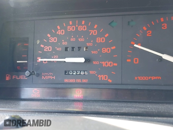 1992 Mazda B-Series Truck with VIN JM2UF3136N0270881, listed as a IAAI auction lot 41814384 with 202,785 mi miles and . Bid and sale history available at DreamBid. Image 7.