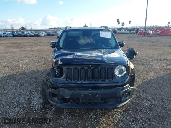 2017 Jeep Renegade Latitude with VIN ZACCJABB9HPE67907, listed as a IAAI auction lot 41425107 with 57,300 mi miles. Bid and sale history available at carsss.com. Image 12.