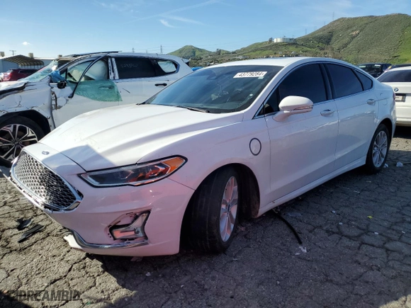 2020 Ford Fusion Plug-In Hybrid Titanium with VIN 3FA6P0SU9LR253978, listed as a Copart auction lot 43779284 with 109,393 mi miles. Bid and sale history available at carsss.com. Image 1.