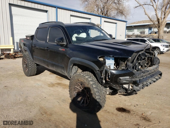 2019 Toyota Tacoma 4WD SR with VIN 5TFCZ5AN6KX192108, listed as a Copart auction lot 45383965 with 65,654 mi miles and Salvage Title. Bid and sale history available at carsss.com. Image 4.