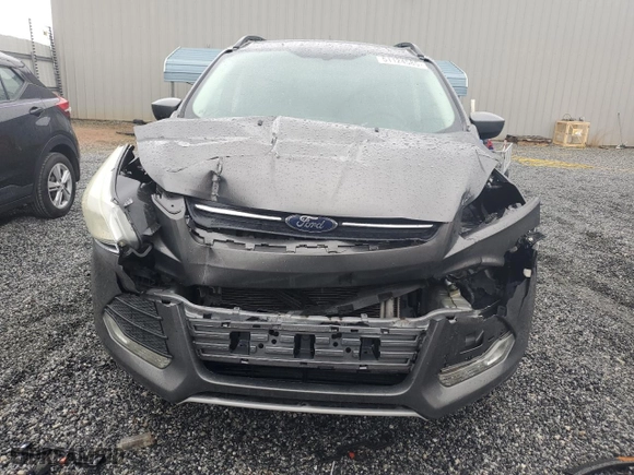 2014 Ford Escape SE with VIN 1FMCU0GX7EUA88805, listed as a Copart auction lot 51124585 with 105,518 mi miles and Salvage Title. Bid and sale history available at carsss.com. Image 5.