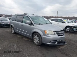 2014 Chrysler Town & Country Touring with VIN 2C4RC1BG1ER343069, listed as a IAAI auction lot 41683253 with 137,978 mi miles and . Bid and sale history available at DreamBid. Image 1.
