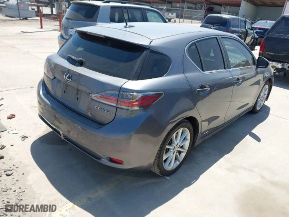 2013 Lexus CT 200h Hybrid with VIN JTHKD5BH6D2130581, listed as a IAAI auction lot 42001928 with 155,331 mi miles. Bid and sale history available at carsss.com. Image 4.