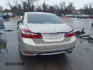 2017 Honda Accord LX with VIN 1HGCR2F36HA189924, listed as a IAAI auction lot 41956124 with 58,117 mi miles. Bid and sale history available at carsss.com. Image 17.