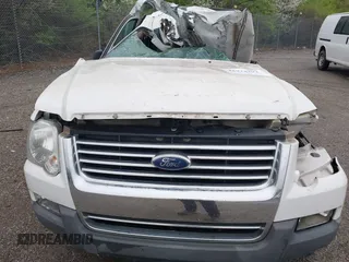 2006 Ford Explorer XLT with VIN 1FMEU73E86UA38132, listed as a IAAI auction lot 41974292 with Not Provided miles. Bid and sale history available at carsss.com. Image 10.