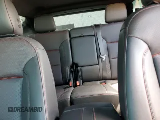 2022 Chevrolet Blazer RS z VIN 3GNKBERS9NS214805, wystawiony jako Copart lot #58304495 z przebiegiem Nie podano mil oraz Nie do naprawy • Non repairable. Historia ofert i sprzedaży dostępna na DreamBid. Obrazek 10.