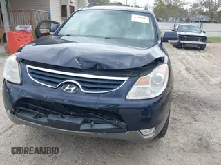 2012 Hyundai Veracruz Limited with VIN KM8NU4CC9CU201749, listed as a IAAI auction lot 41929707 with 184,139 mi miles and . Bid and sale history available at DreamBid. Image 6.