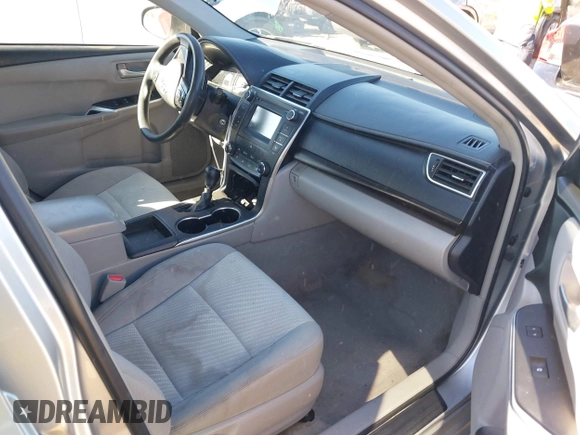 2015 Toyota Camry XLE with VIN 4T1BF1FK5FU070127, listed as a IAAI auction lot 41381774 with 94,217 mi miles. Bid and sale history available at carsss.com. Image 5.