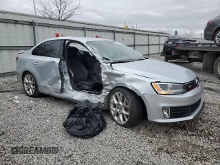 2014 Volkswagen Jetta GLI Edition 30 with VIN 3VW4S7AJ3EM261667, listed as a Copart auction lot 51170615 with 37,039 mi miles and Clean title. Bid and sale history available at DreamBid. Image 4.