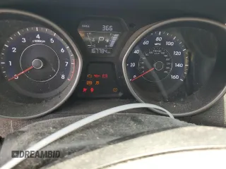 2015 Hyundai Elantra SE z VIN 5NPDH4AE2FH556513, wystawiony jako Copart lot #56348795 z przebiegiem 167 784 mil mil oraz Szkoda całkowita • Salvage title. Historia ofert i sprzedaży dostępna na DreamBid. Obrazek 9.