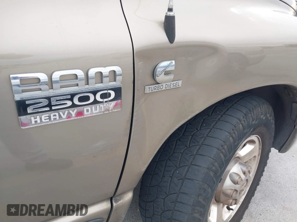 2007 Dodge 2500 SLT with VIN 3D7KR28A17G803113, listed as a IAAI auction lot 41693415 with 219,947 mi miles and . Bid and sale history available at carsss.com. Image 6.