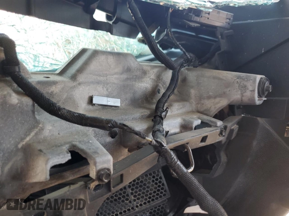 2016 Jeep Wrangler Unlimited Sport RHD with VIN 1C4BJWKG8GL307198, listed as a Copart auction lot 75927814 with Not provided miles and Non repairable. Bid and sale history available at DreamBid. Image 9.