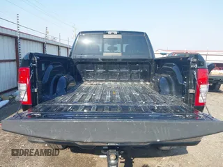 2023 Ram 2500 Tradesman z VIN 3C6UR5CL9PG593221, wystawiony jako IAAI lot #41959202 z przebiegiem 29 303 mil mil oraz . Historia ofert i sprzedaży dostępna na DreamBid. Obrazek 17.