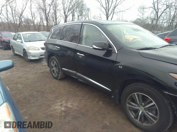 2019 Infiniti QX60 LUXE with VIN 5N1DL0MN0KC549550, listed as a IAAI auction lot 41622372 with 67,263 mi miles. Bid and sale history available at carsss.com. Image 6.