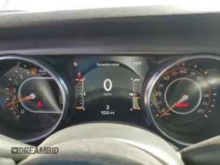2022 Jeep Gladiator Texas Trail z VIN 1C6HJTAG8NL120557, wystawiony jako Copart lot #47624085 z przebiegiem 9 232 mil mil oraz Szkoda całkowita • Salvage title. Historia ofert i sprzedaży dostępna na DreamBid. Obrazek 9.
