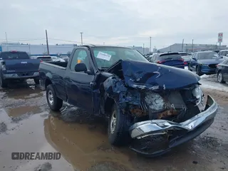 2003 Ford F-150 XL с VIN 2FTRF172X3CA60139, выставлен на аукционе IAAI как лот 41608378 с пробегом 81 965 миль миль и . История ставок и продаж доступна на DreamBid. Изображение 6.