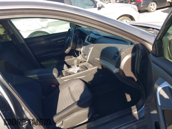 2016 Nissan Altima SR with VIN 1N4AL3AP7GC286386, listed as a IAAI auction lot 41814525 with 79,656 mi miles and . Bid and sale history available at DreamBid. Image 5.