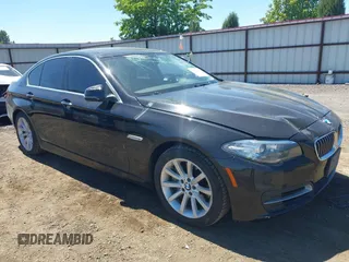 2014 BMW 5 Series 535i xDrive z VIN WBA5B3C50ED533116, wystawiony jako IAAI lot #42370402 z przebiegiem 112 857 mil mil oraz . Historia ofert i sprzedaży dostępna na DreamBid. Obrazek 1.