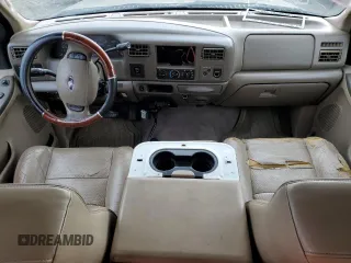 2003 Ford Super Duty F-250 XL with VIN 1FTNX21L13EB63351, listed as a Copart auction lot 85092674 with 265,515 mi miles and Salvage Title. Bid and sale history available at carsss.com. Image 8.