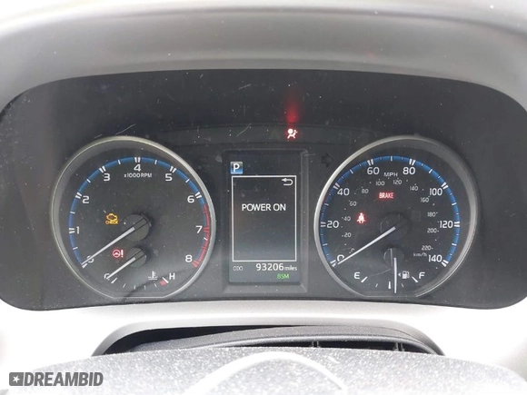 2018 Toyota RAV4 XLE with VIN JTMWFREV4JD110397, listed as a IAAI auction lot 41703342 with 93,206 mi miles. Bid and sale history available at carsss.com. Image 7.